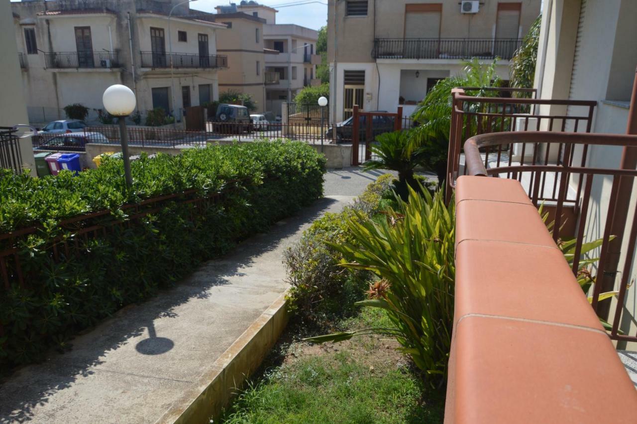 Casa Vacanze Le Palme Apartment Noto Exterior photo